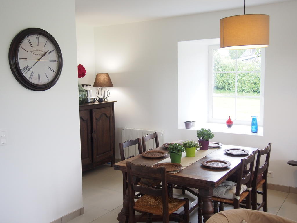 Maison Tombelaine Vains Room photo